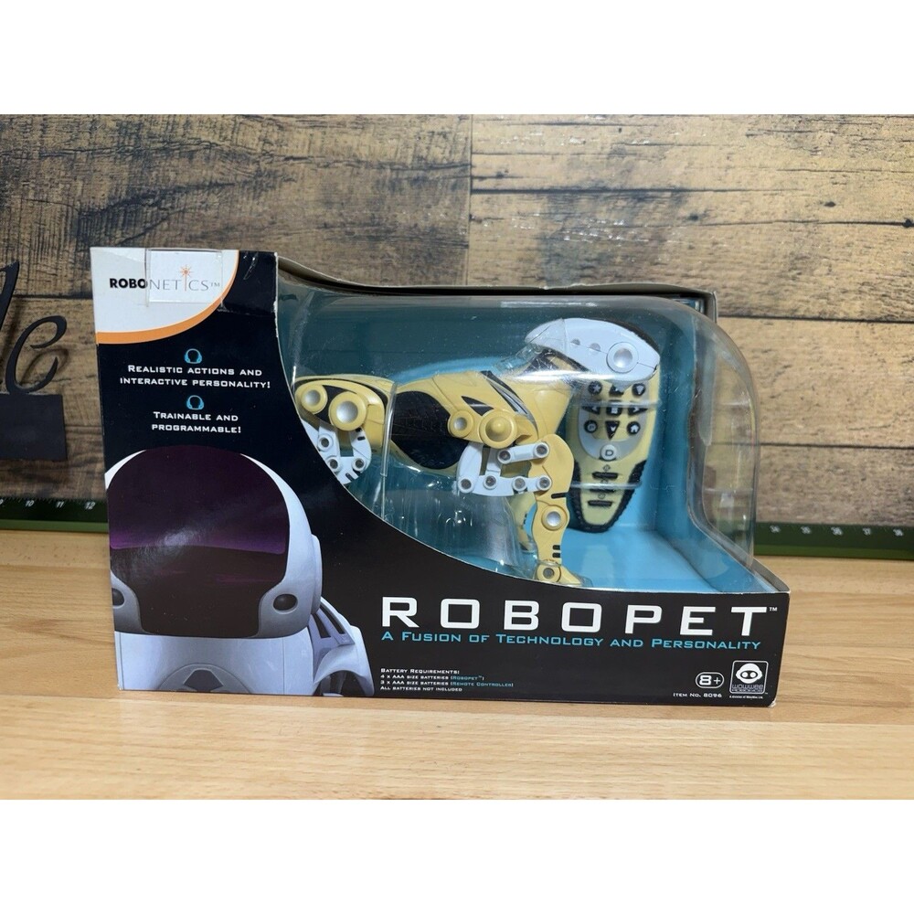 🔥NEW- Vintage Original ROBOPET WoWWee 2005 Robot Dog RC Remote Control Sealed